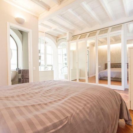 Elegante E Completamente Arredato Apt In Duomo Милан Экстерьер фото