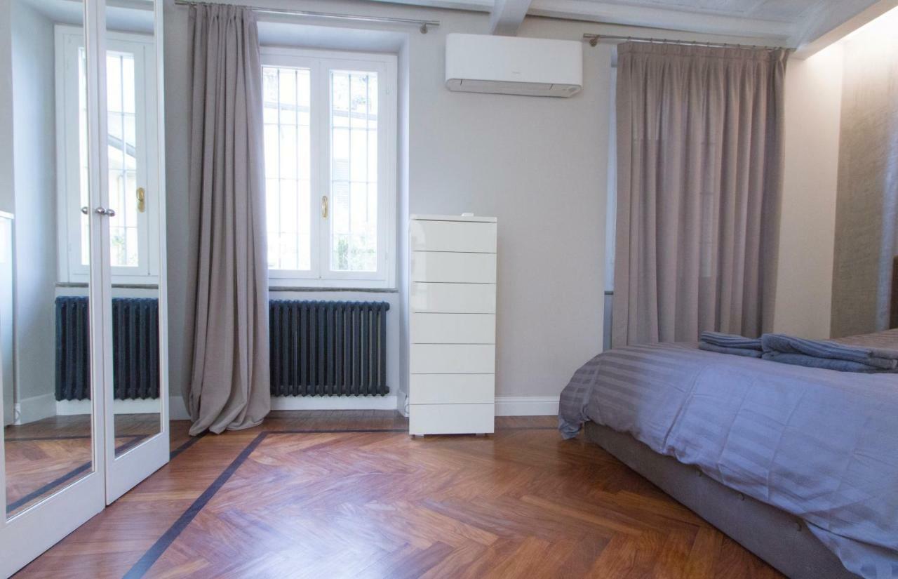 Elegante E Completamente Arredato Apt In Duomo Милан Экстерьер фото